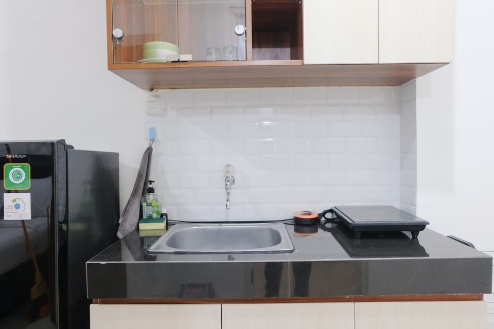 Studio | Private kitchen | Full-size fridge, stovetop, rice cooker