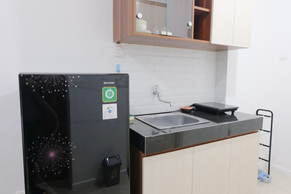 Studio | Private kitchen | Full-size fridge, stovetop, rice cooker