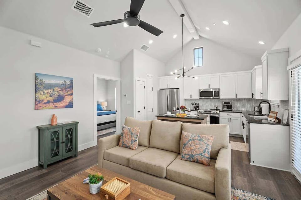 Condo, 1 King Bed, Hot Tub (940 S Eagle B2 #201) | Living area | Fireplace
