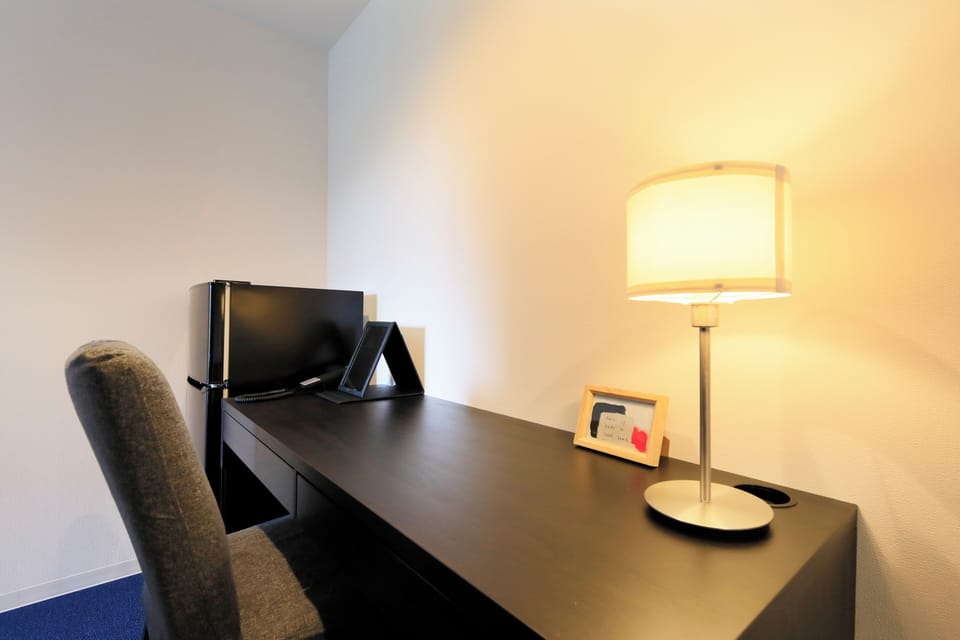 Executive Triple Room, Non Smoking, Mountain View | Iron/ironing board, free WiFi, bed sheets