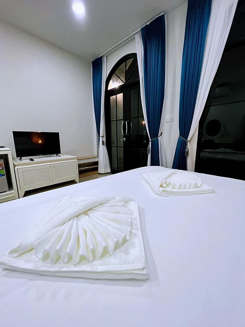 Double Room | Desk, free WiFi