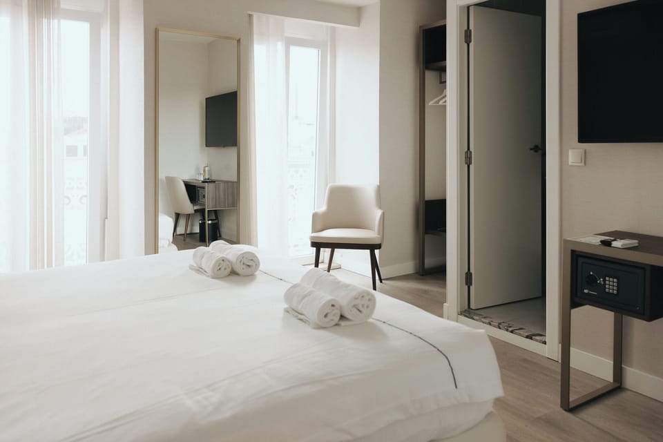 Classic Superior Room | In-room safe, individually decorated, individually furnished, free WiFi