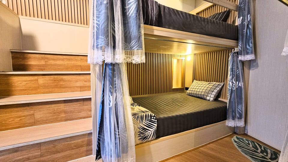 Standard Shared Dormitory, Mixed Dorm, Non Smoking, Shared Bathroom | Free WiFi, bed sheets