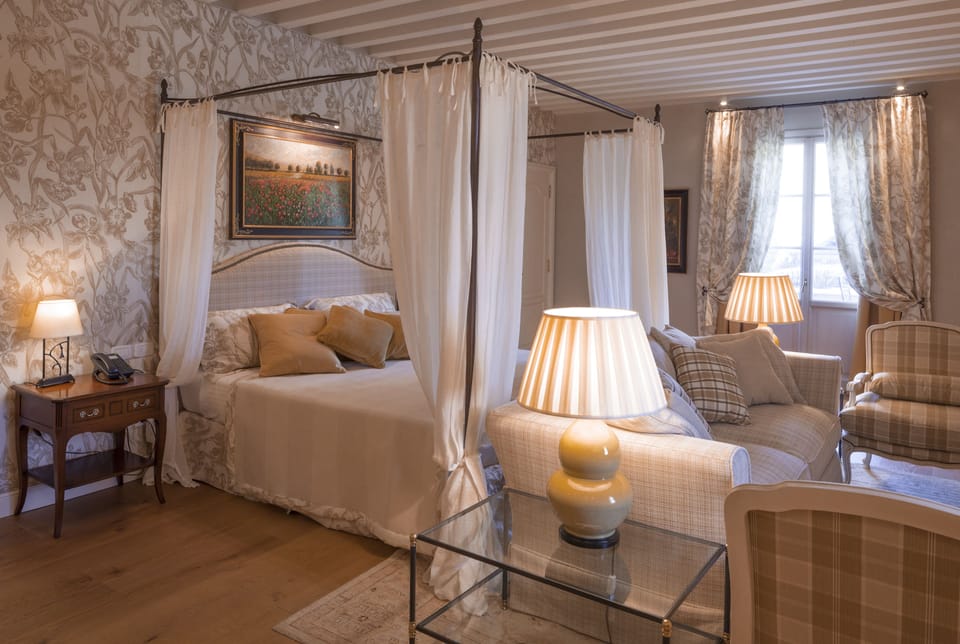 Suite, 1 Bedroom | Premium bedding, minibar, in-room safe, individually decorated