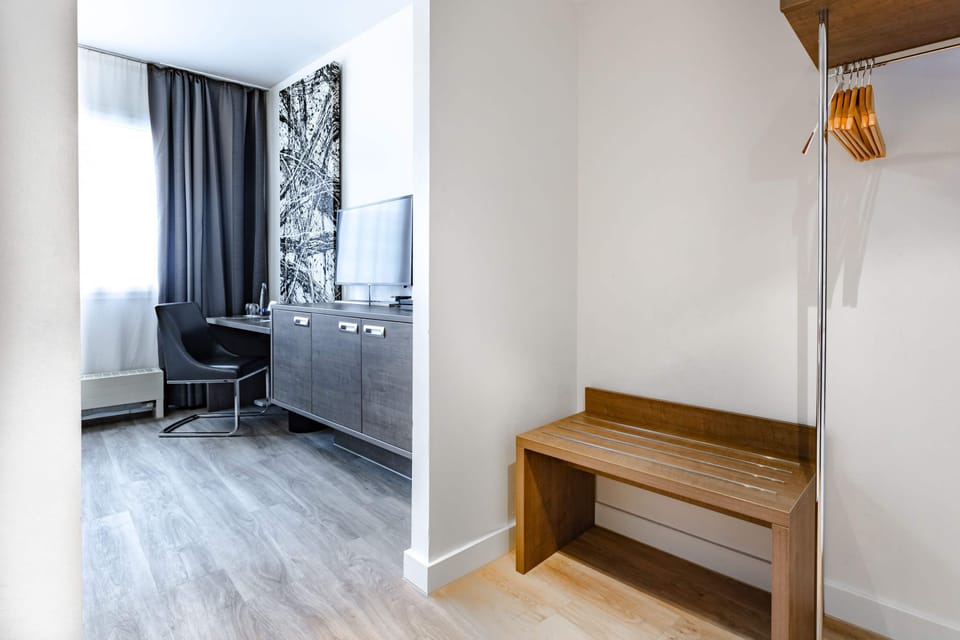 Superior Double Room | Hypo-allergenic bedding, in-room safe, individually decorated, desk