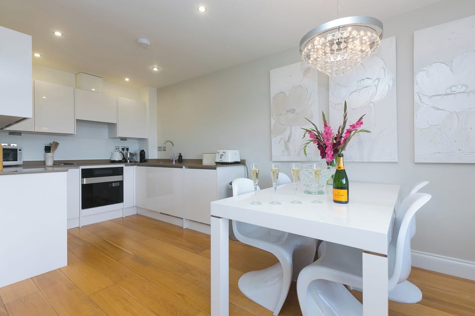Fridge, dishwasher, electric kettle, toaster