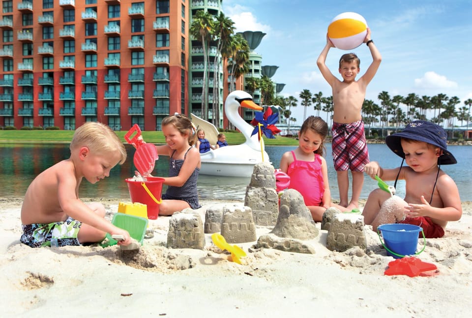 Walt Disney World Swan Resort in Bay Lake