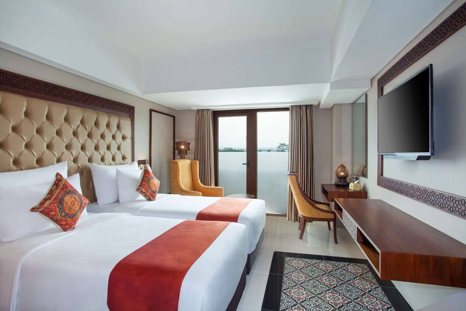 In-room safe, desk, laptop workspace, blackout drapes