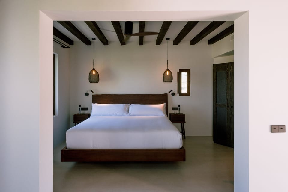 Premium Double Room | 10 bedrooms, premium bedding, down comforters, minibar