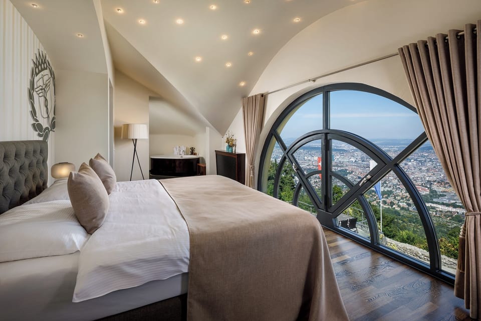 Skyline Suite with City View | Premium bedding, down comforters, minibar, in-room safe