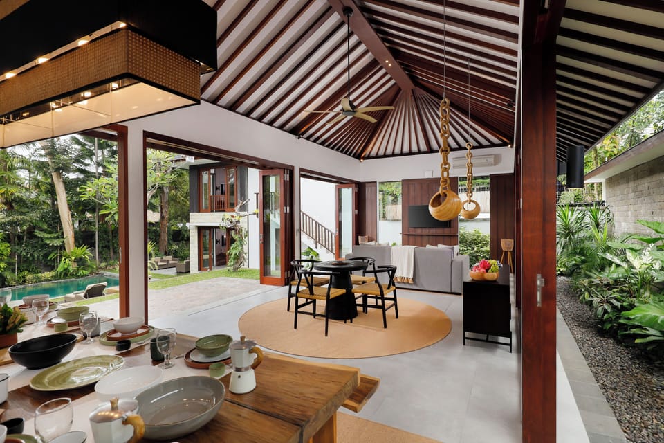 4 Bedroom Pool Villa | Private kitchen | Fridge, microwave, oven, stovetop