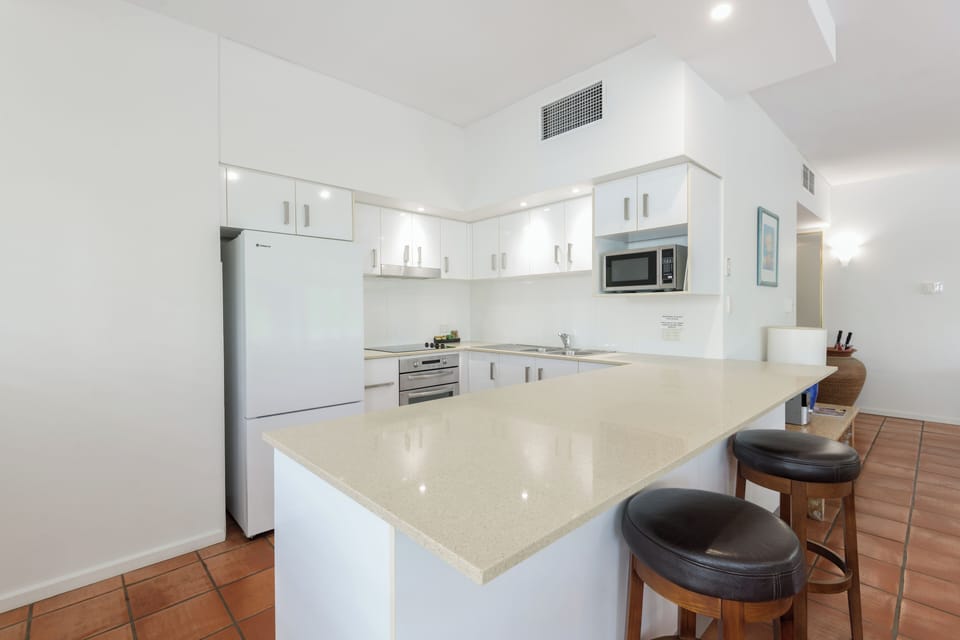 3 Bedroom Apartment | Private kitchen | Full-size fridge, microwave, oven, stovetop