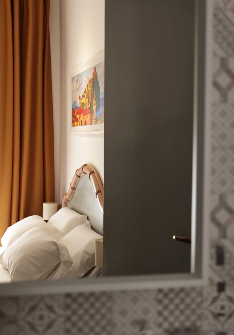 Basic Double or Twin Room | Bathroom | Shower, free toiletries, hair dryer, bidet