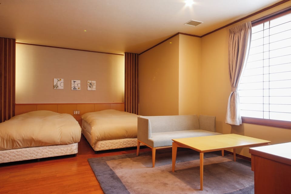 Superior Japanese Style Twin Room, Non Smoking | In-room safe, blackout drapes, soundproofing