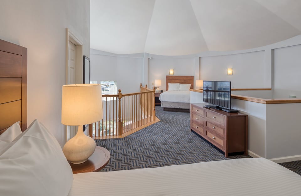 Condo, 3 Bedrooms | Iron/ironing board, free WiFi, bed sheets