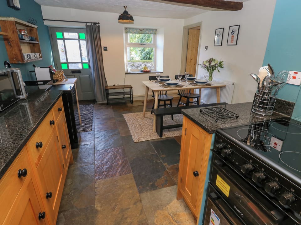 Fridge, dishwasher, electric kettle, toaster