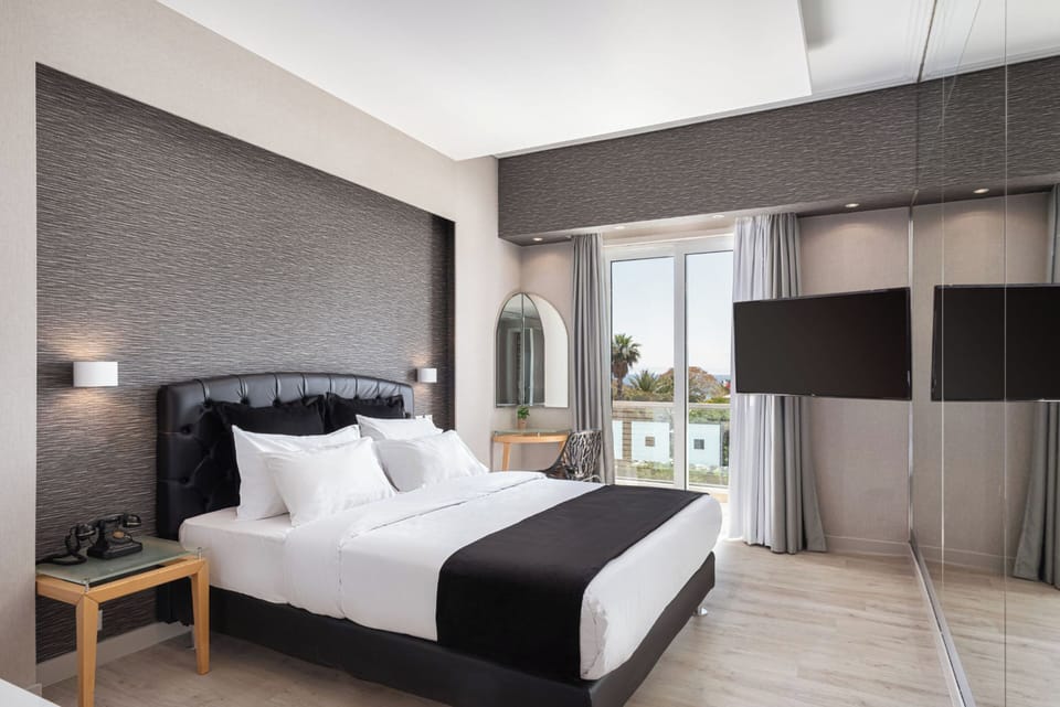Superior Room | 1 bedroom, Egyptian cotton sheets, premium bedding, pillowtop beds