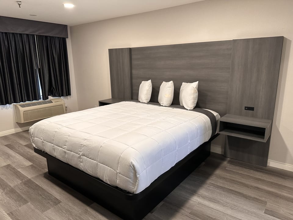 Premium bedding, desk, free WiFi, bed sheets