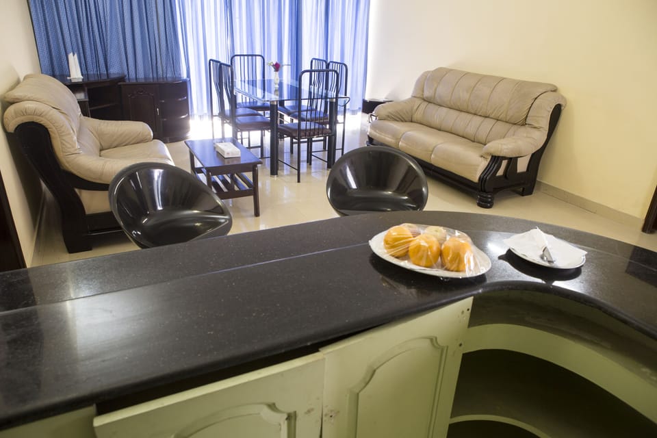 Suite | Living room | Flat-screen TV