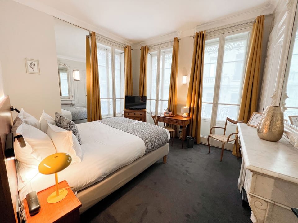 Signature Double Room | In-room safe, desk, blackout drapes, soundproofing
