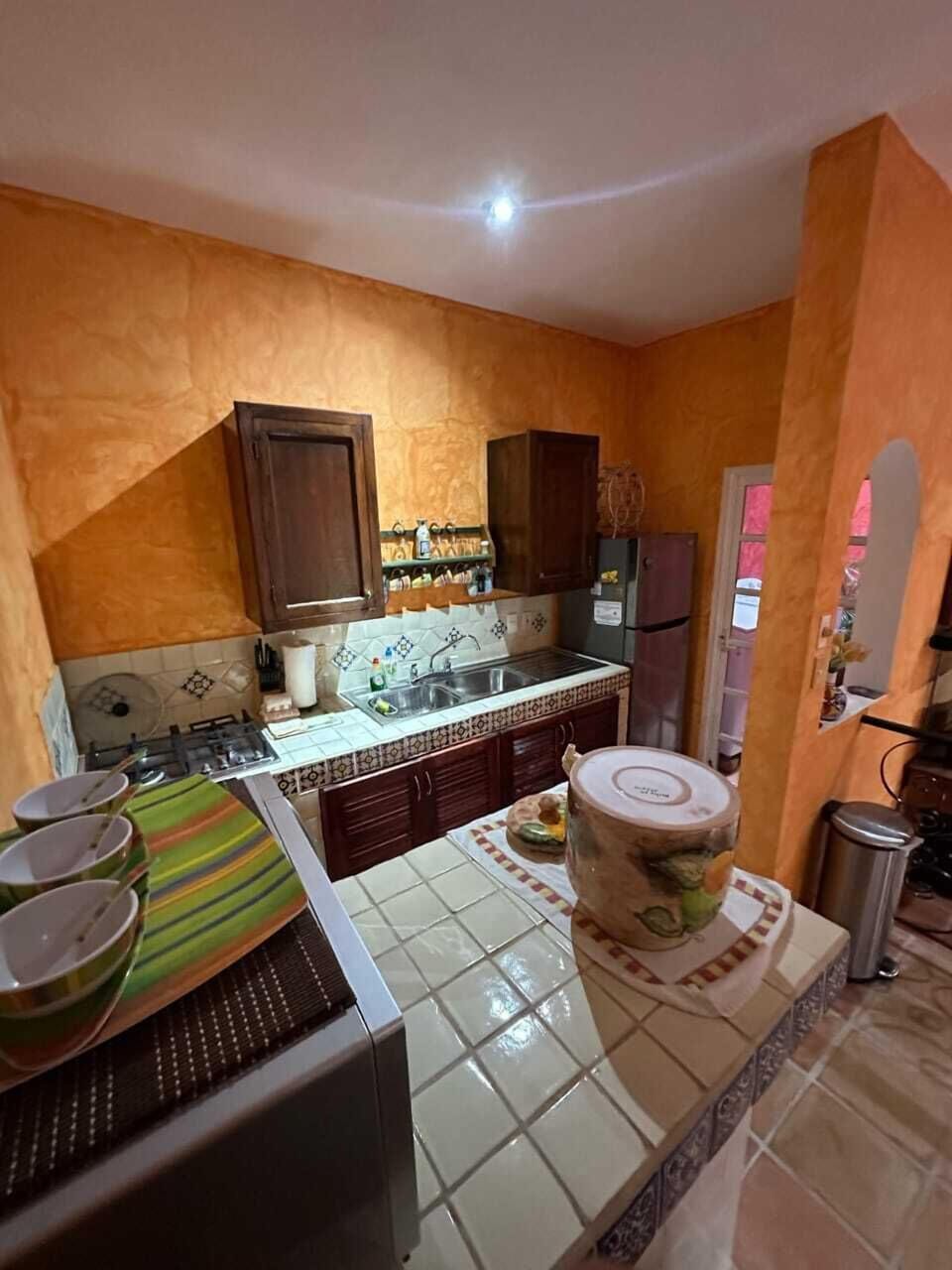 Oven, kitchen islands