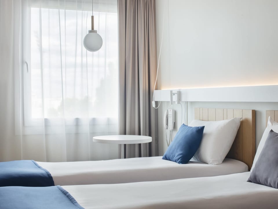 Premium Room, 2 Twin Beds | Desk, iron/ironing board, free WiFi, bed sheets
