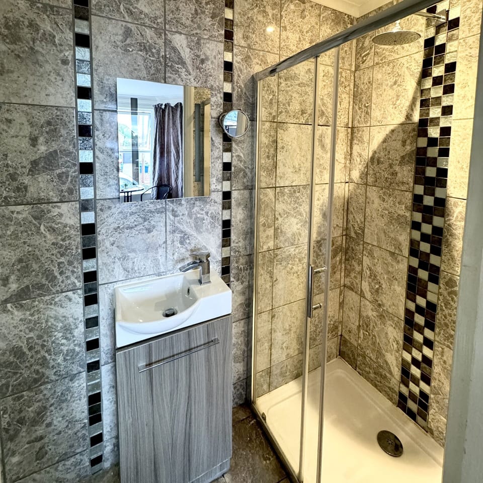 Superior Double or Twin Room, Ensuite | Bathroom