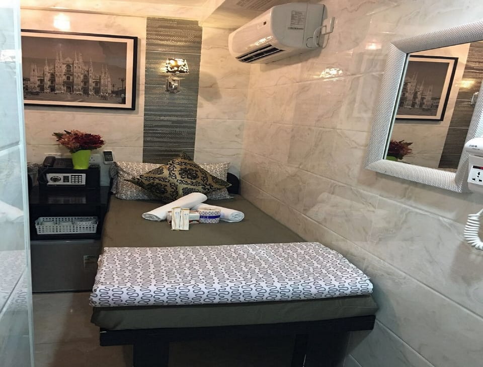 Comfort Twin Room, 2 Twin Beds | In-room safe, free WiFi