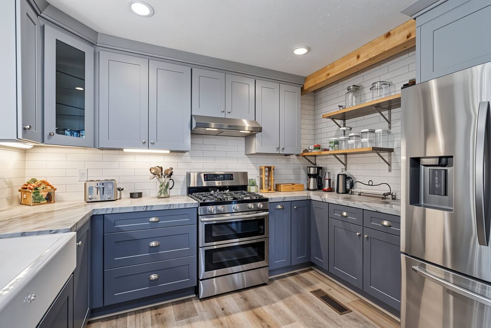 House, 4 Bedrooms | Private kitchen | Fridge, coffee/tea maker, toaster, cookware/dishes/utensils