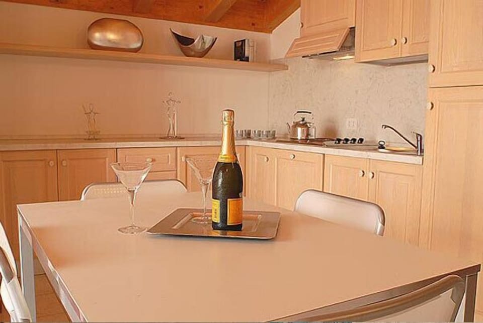 Private kitchenette