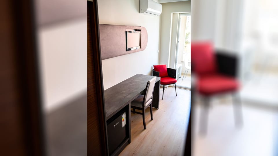 Deluxe Double Room | Premium bedding, down comforters, minibar, desk