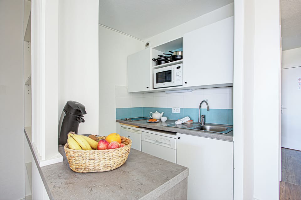 Private kitchenette