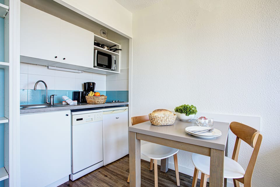 Private kitchenette
