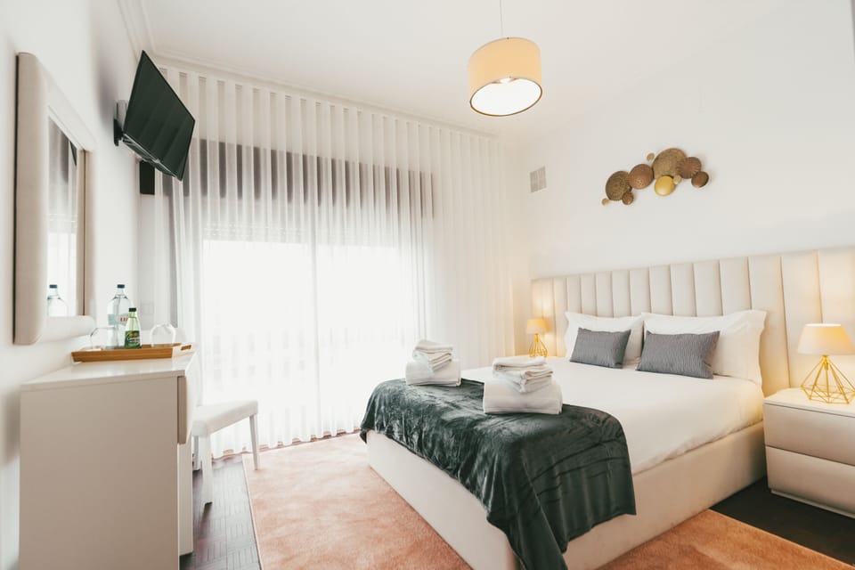 Family Room | Premium bedding, memory foam beds, individually decorated