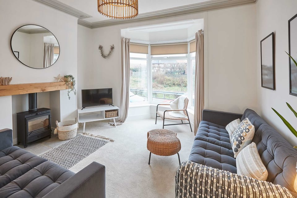 Host Stay Retreat By The Sea Apartment in England