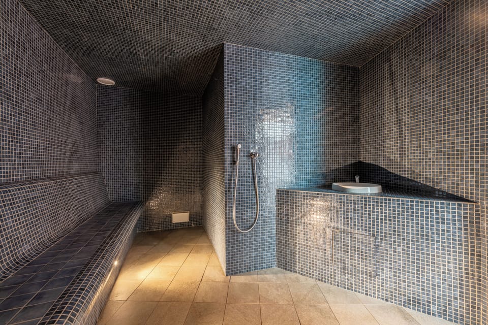 Steam room