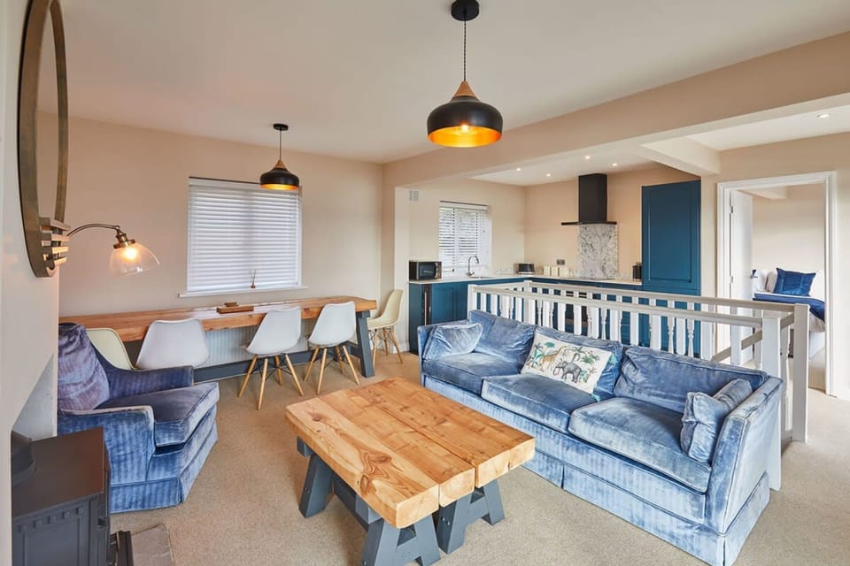 House | 3 bedrooms, high-speed internet