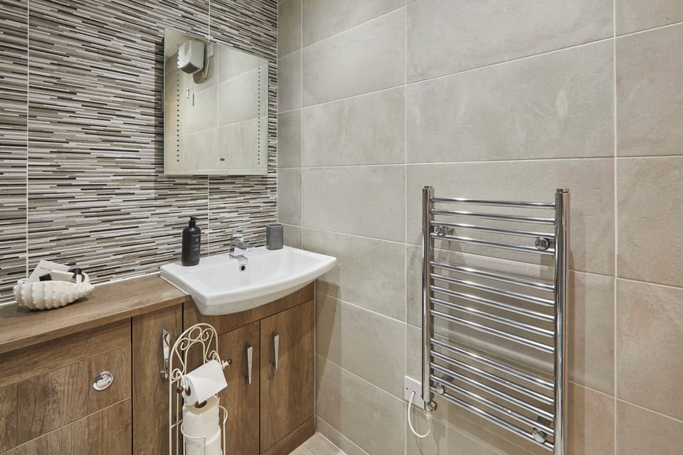 Host Stay Riverrun Apartment in England