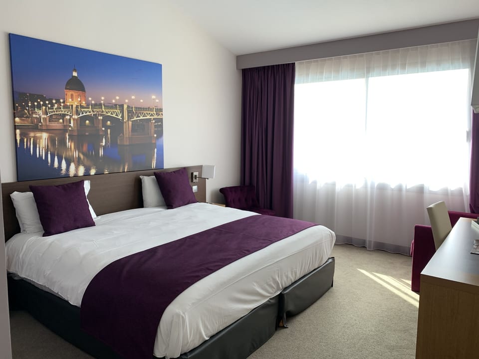 Room, 1 Double Bed with Sofa bed (Golf course view) | Minibar, in-room safe, desk, laptop workspace
