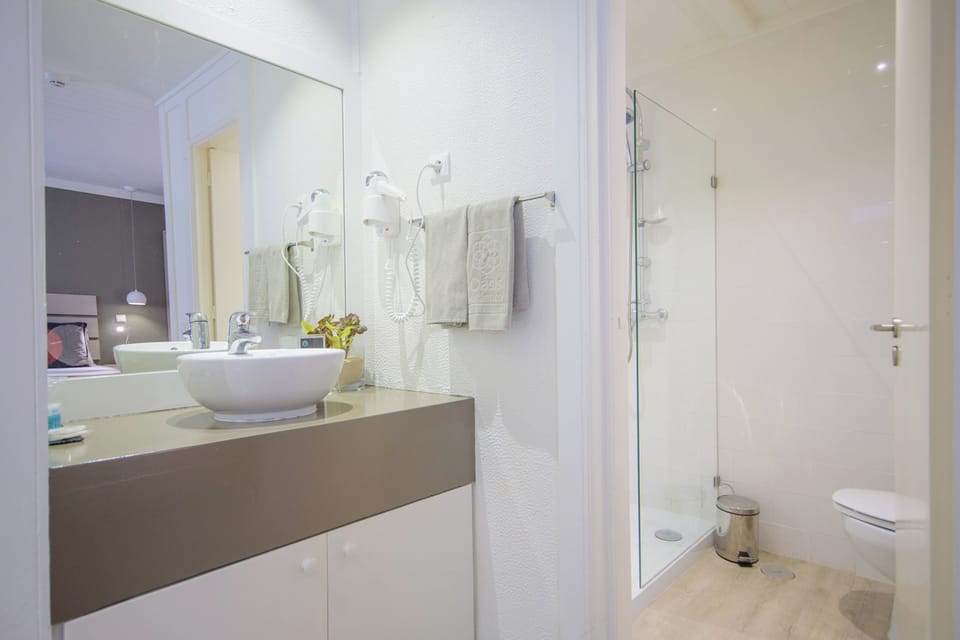 1 bedroom, minibar, in-room safe, desk