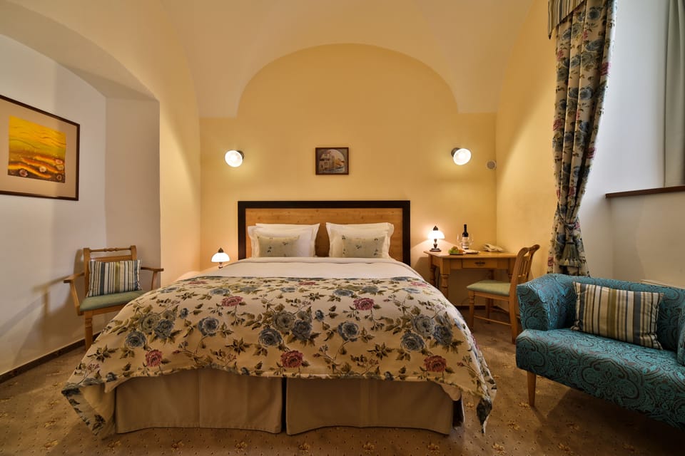 Standard Double Room | Egyptian cotton sheets, premium bedding, pillowtop beds, minibar