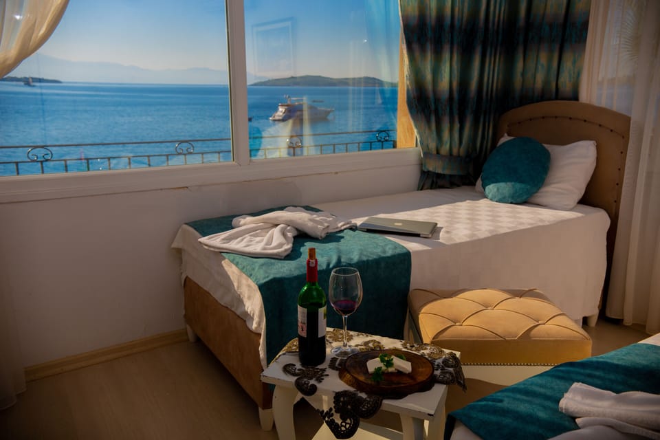 Classic Double Room, Sea View, Sea Facing | Free WiFi