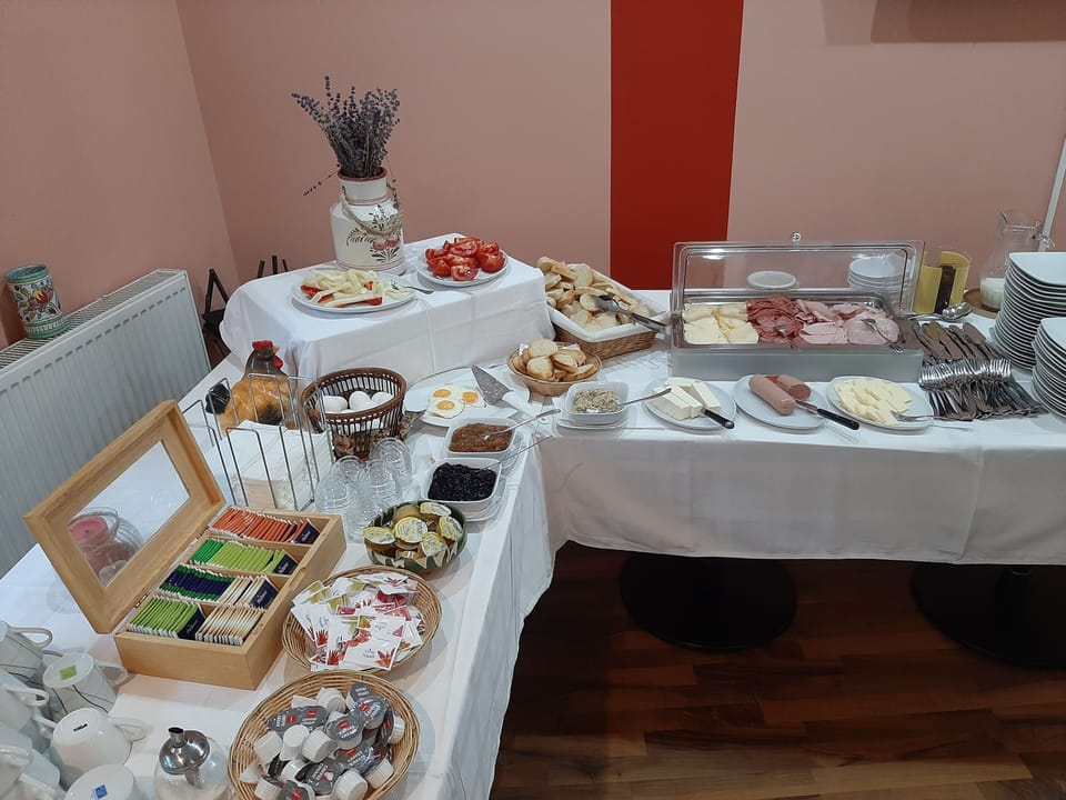 Pensiune Safrane Bed and Breakfast in Romania