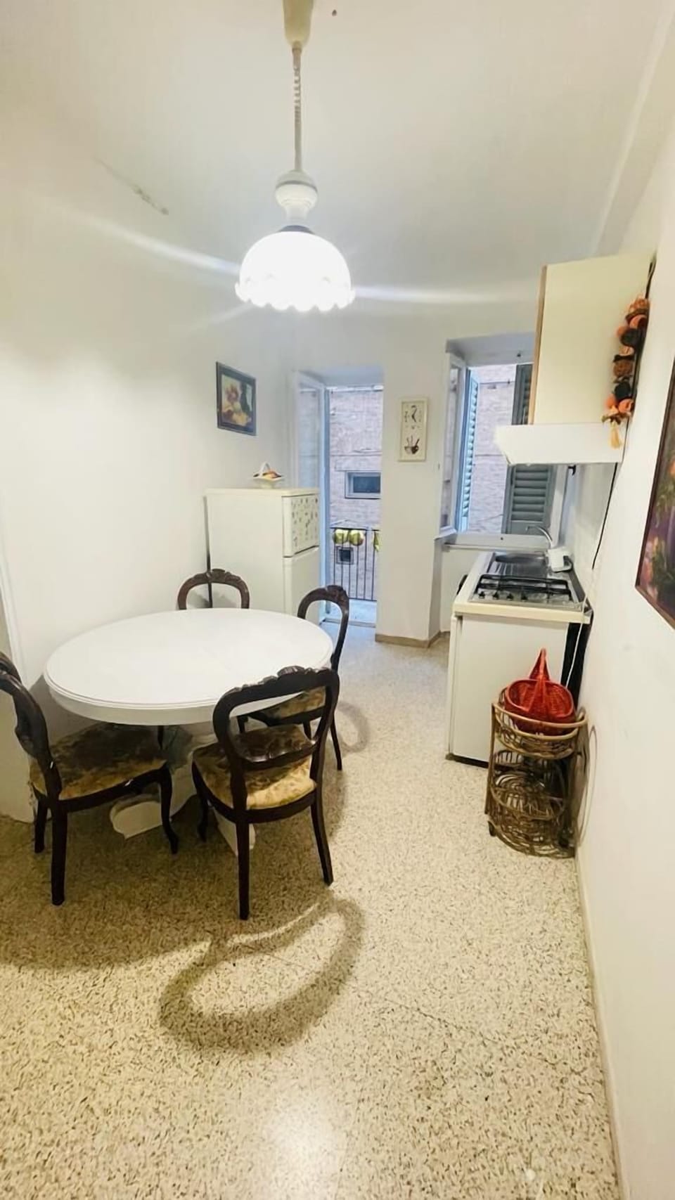 Fridge, stovetop, dishwasher, cookware/dishes/utensils