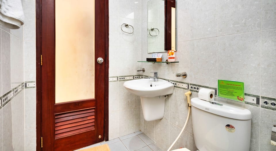 Shower, free toiletries, hair dryer, slippers