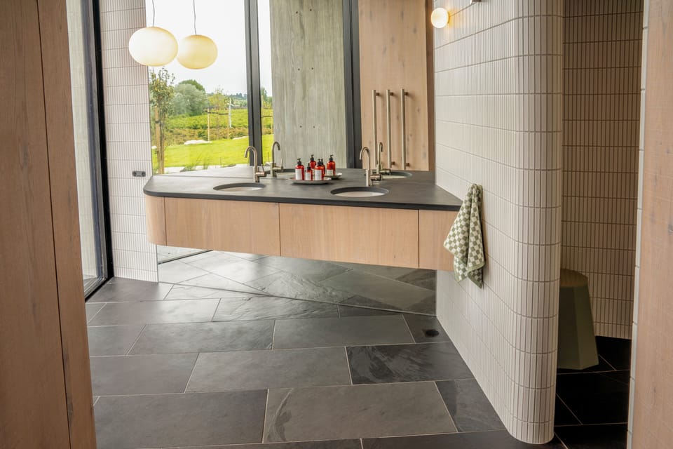 Craggy Range Luxury Vineyard Retreat Lodge in Havelock North