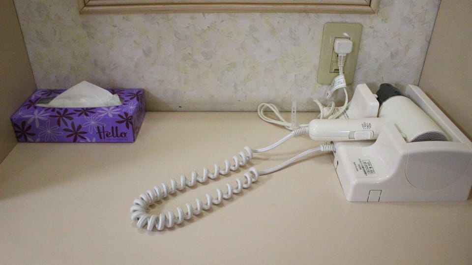 Bathroom amenities