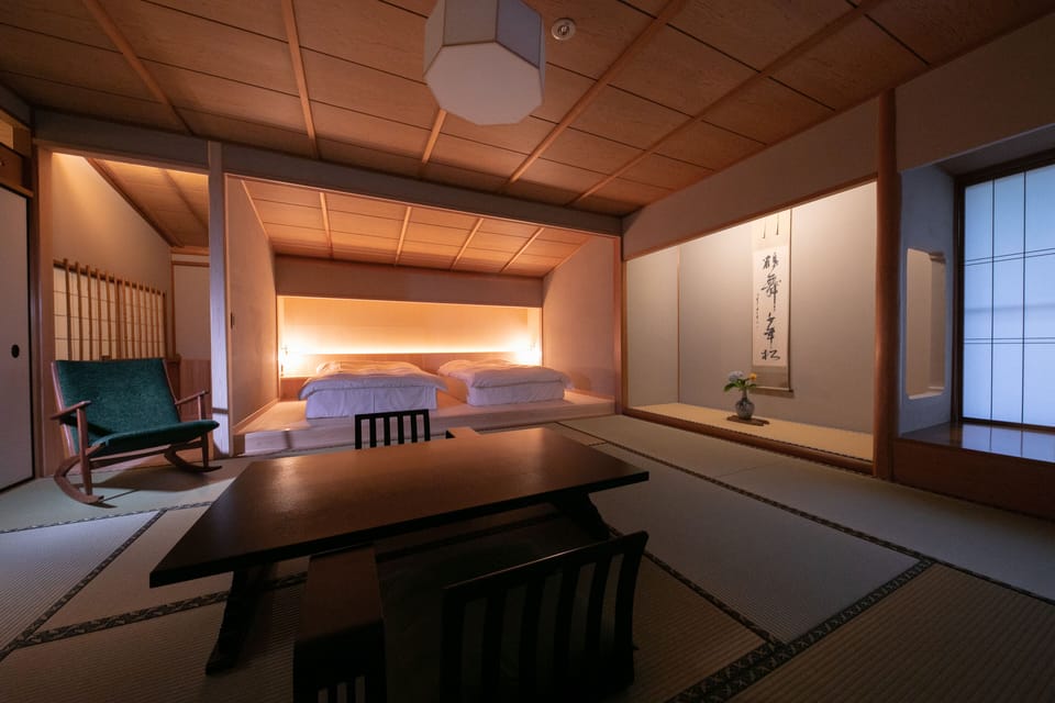 Luxury Villa, Non Smoking (Munian) | In-room safe, desk, WiFi (free), bed sheets