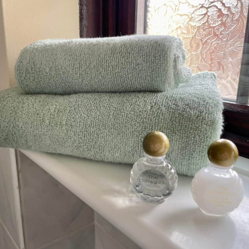 Free toiletries, towels