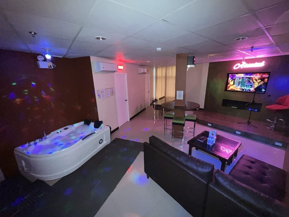 Family Suite | Desk, blackout drapes, iron/ironing board, free WiFi